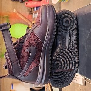 Nike LF1knit workboot